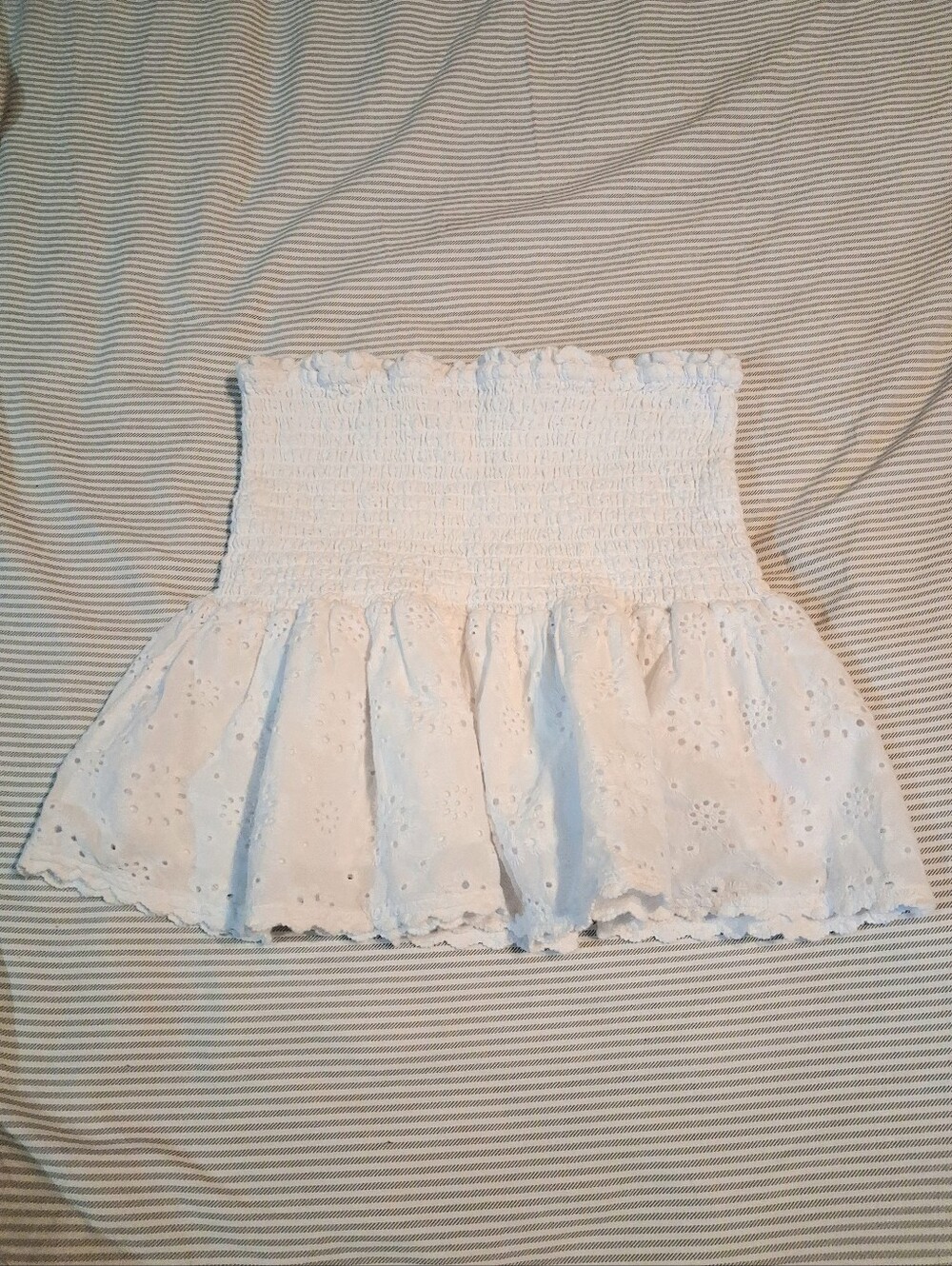 NWOT Women's Smocked Ruffle Eyelet Skirt